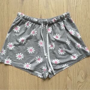 Rose + Vine Gray daisy shorts